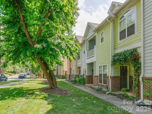 1571 Pecan Avenue, Charlotte, NC 28205