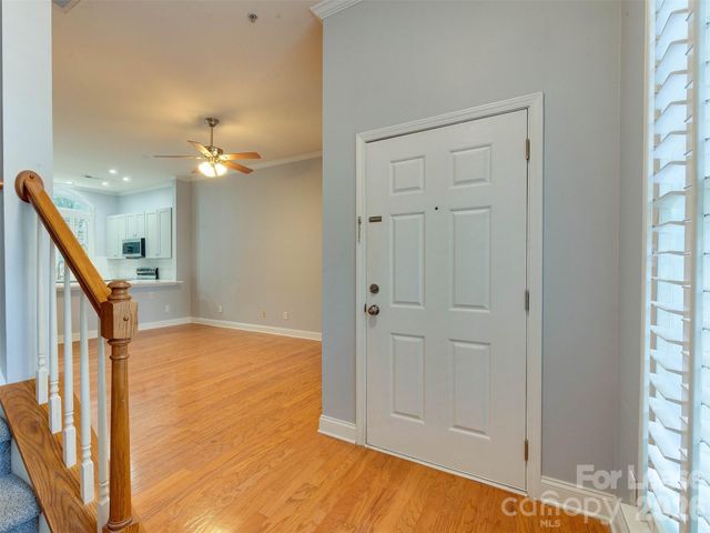 1571 Pecan Avenue, Charlotte, NC 28205