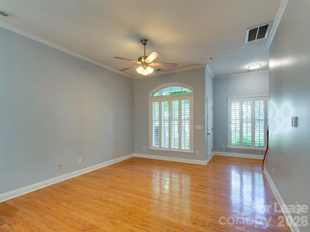 1571 Pecan Avenue, Charlotte, NC 28205