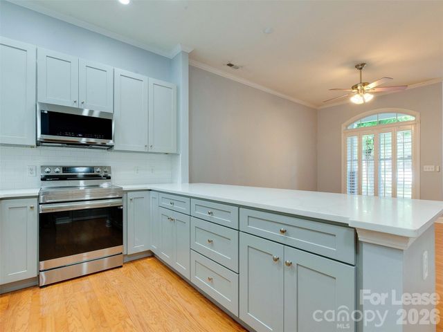 1571 Pecan Avenue, Charlotte, NC 28205