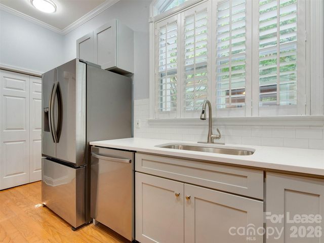 1571 Pecan Avenue, Charlotte, NC 28205