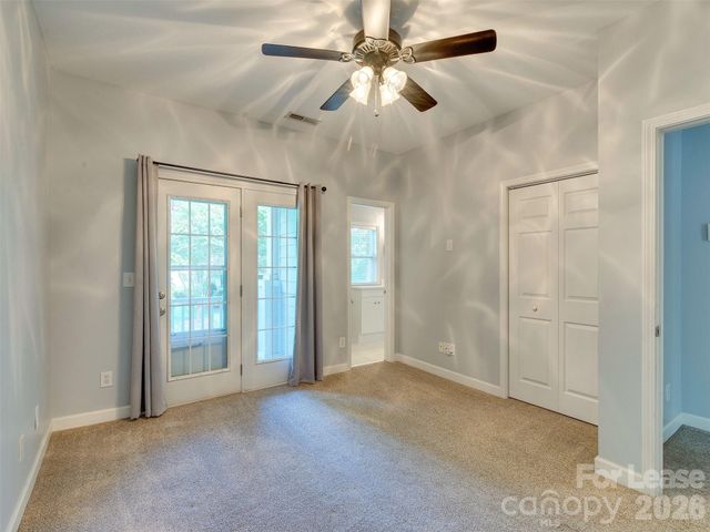 1571 Pecan Avenue, Charlotte, NC 28205