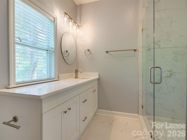 1571 Pecan Avenue, Charlotte, NC 28205
