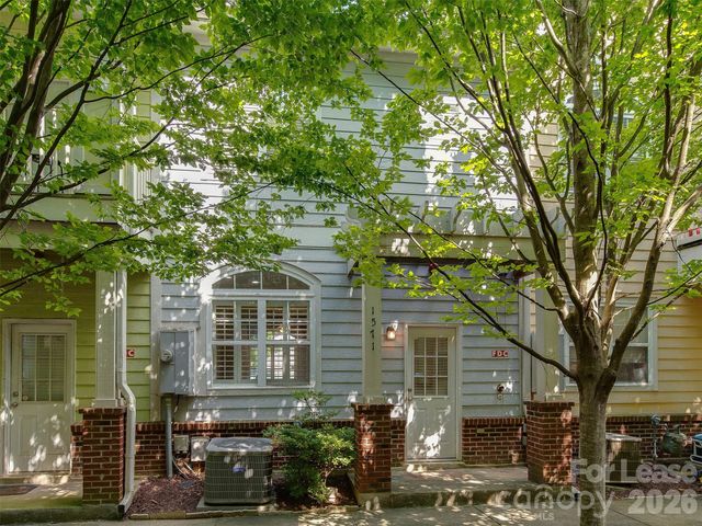 1571 Pecan Avenue, Charlotte, NC 28205