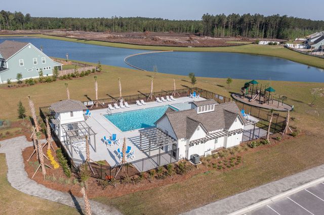 601 Yellow Leaf Lane, Summerville, SC 29486