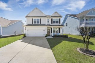 601 Yellow Leaf Lane, Summerville, SC 29486