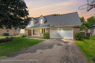 1811 Bramble Drive, East Lansing, MI 48823