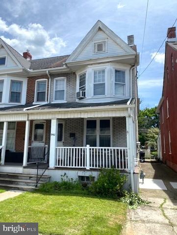 842 CHESTNUT ST, Emmaus, PA 18049