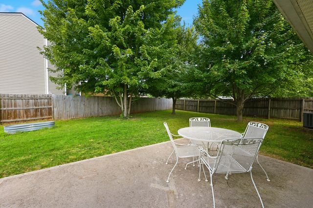 1945 Dark Tower Road, Lexington, KY 40511