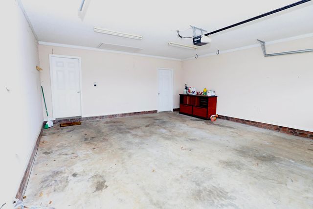 2605 Turningleaf Lane, Dalzell, SC 29040