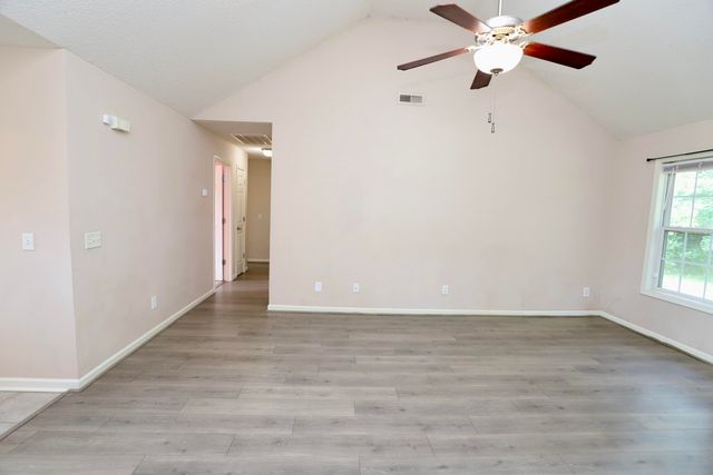 2605 Turningleaf Lane, Dalzell, SC 29040