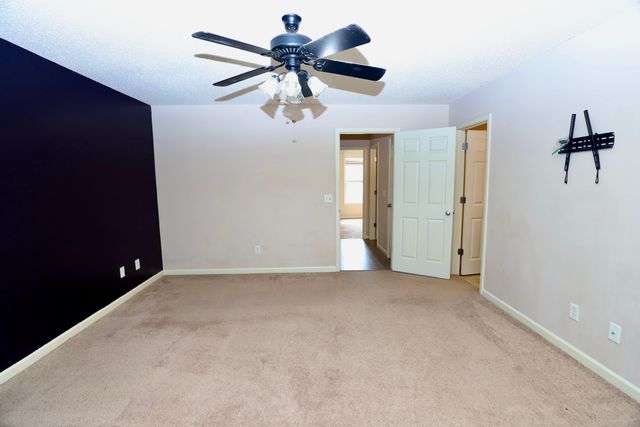 2605 Turningleaf Lane, Dalzell, SC 29040