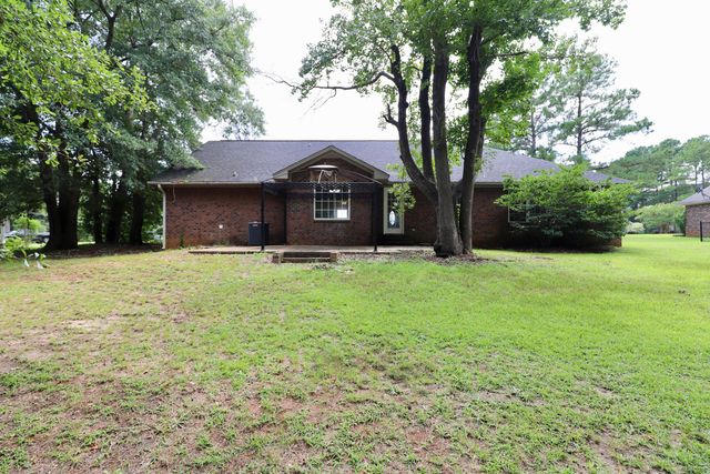 2605 Turningleaf Lane, Dalzell, SC 29040