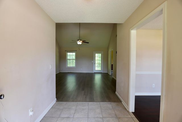 2605 Turningleaf Lane, Dalzell, SC 29040