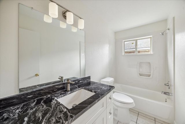 5359 Little John Lane, Katy, TX 77493