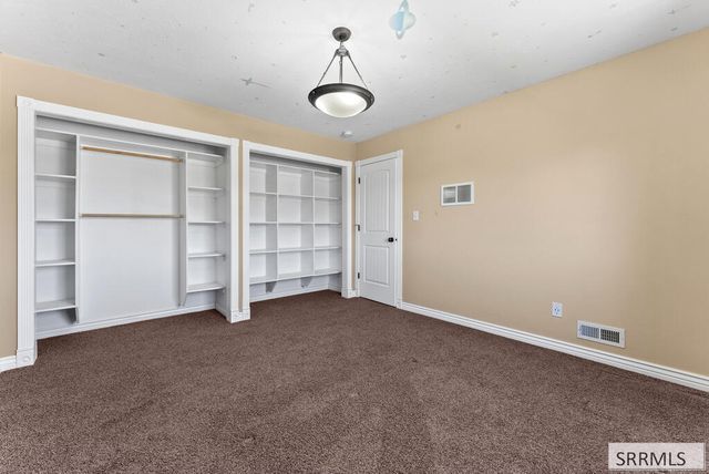 2690 Eastview Drive, Idaho Falls, ID 83401