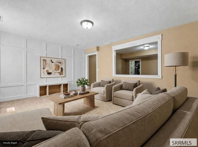 2690 Eastview Drive, Idaho Falls, ID 83401