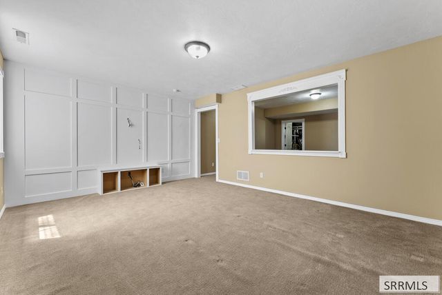 2690 Eastview Drive, Idaho Falls, ID 83401