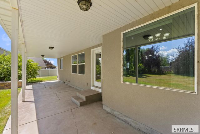2690 Eastview Drive, Idaho Falls, ID 83401