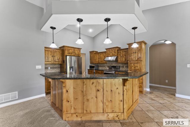 2690 Eastview Drive, Idaho Falls, ID 83401
