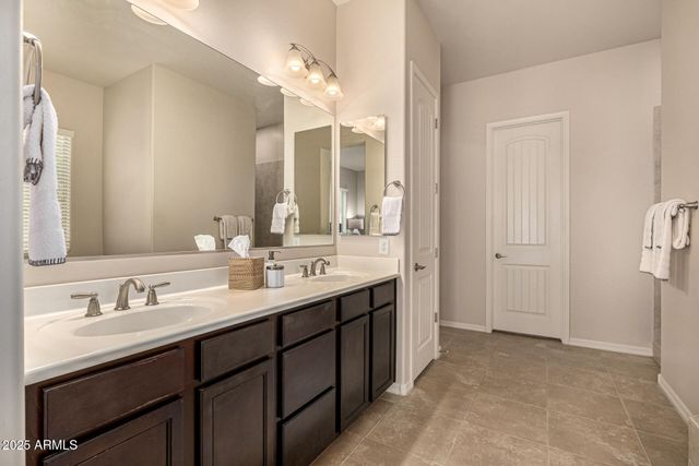 7576 W Quail Avenue, Glendale, AZ 85308