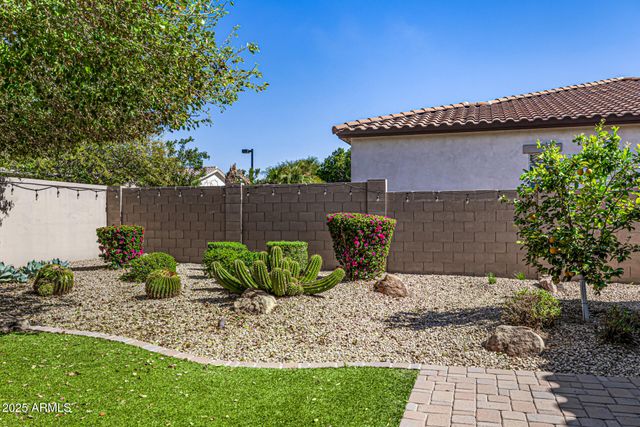 7576 W Quail Avenue, Glendale, AZ 85308