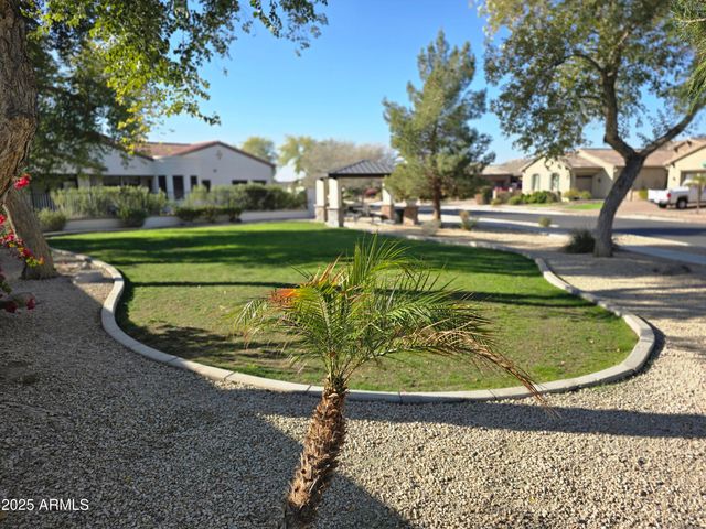 7576 W Quail Avenue, Glendale, AZ 85308