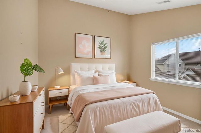 848 Brandon Avenue, Pontiac, MI 48340