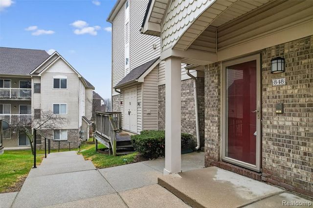 848 Brandon Avenue, Pontiac, MI 48340