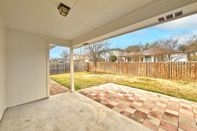 1512 Jackie Robinson PL, Round Rock, TX 78665