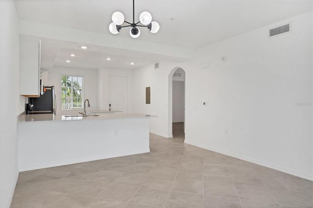 12180 WELLEN GOLF STREET 104, Venice, FL 34293