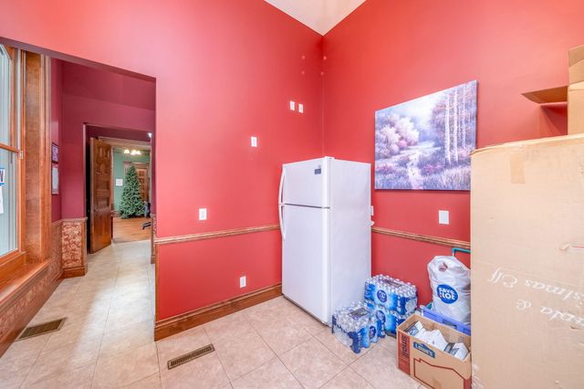 414 Maple Street, Big Rapids, MI 49307