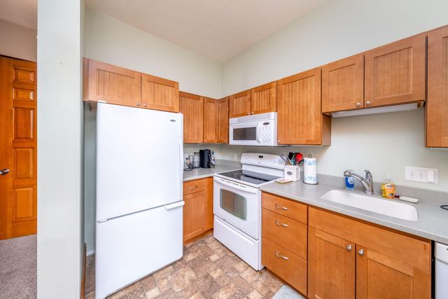 414 Maple Street, Big Rapids, MI 49307