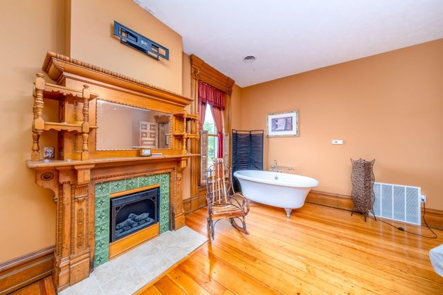 414 Maple Street, Big Rapids, MI 49307