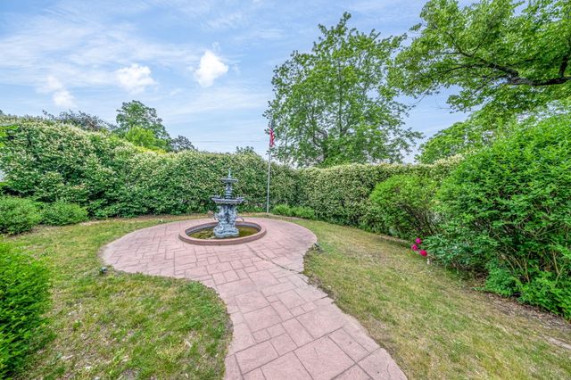 414 Maple Street, Big Rapids, MI 49307