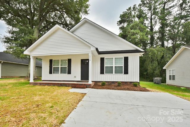 410 Coach Street, Kannapolis, NC 28083