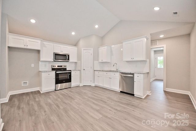 410 Coach Street, Kannapolis, NC 28083