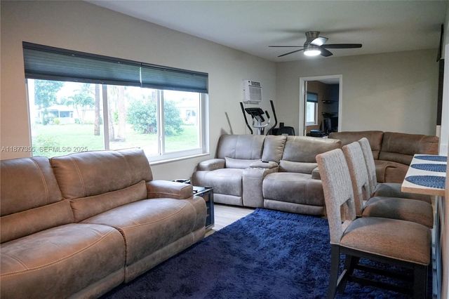 4401 NW 45th Street, Tamarac, FL 33319
