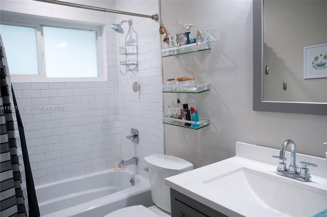4401 NW 45th Street, Tamarac, FL 33319