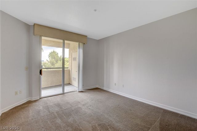230 East Flamingo Road 404, Las Vegas, NV 89169