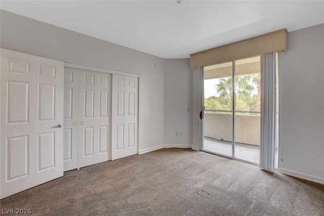 230 East Flamingo Road 404, Las Vegas, NV 89169