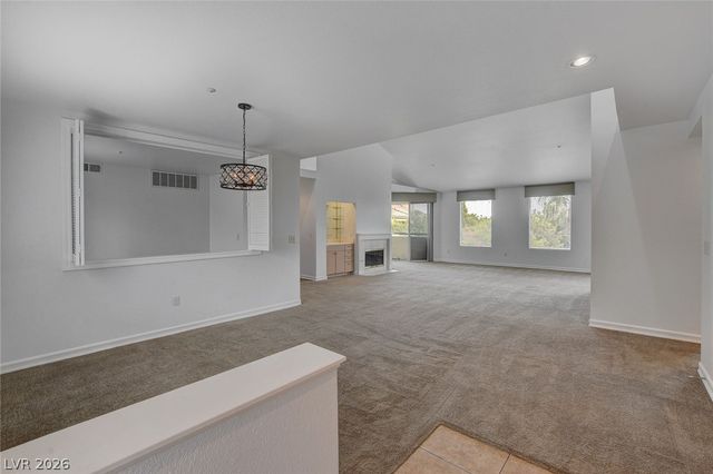 230 East Flamingo Road 404, Las Vegas, NV 89169