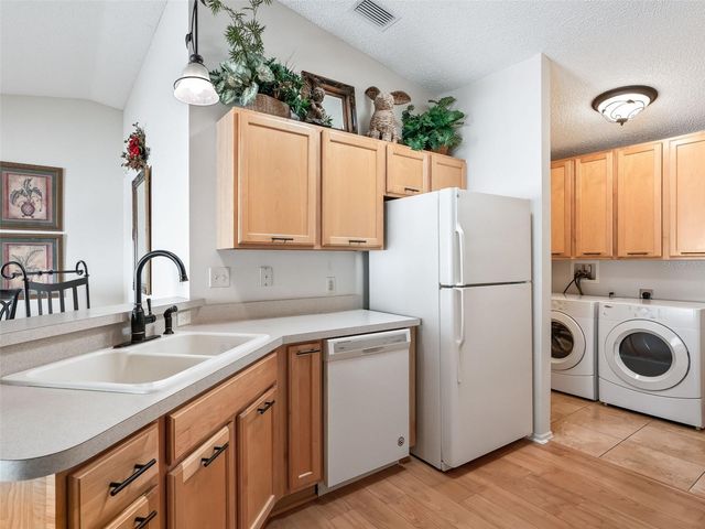 392 ROSE CROFT TERRACE, The Villages, FL 32162