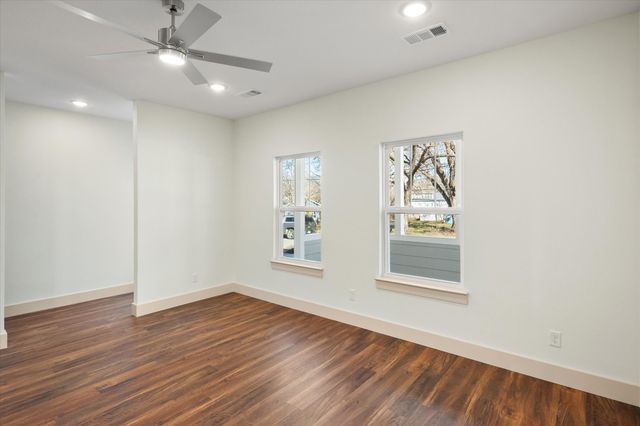 504 E Kimball Street 2, Mansfield, TX 76063