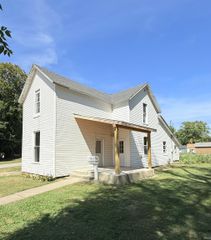 320 W Clay Street, Logansport, IN 46947