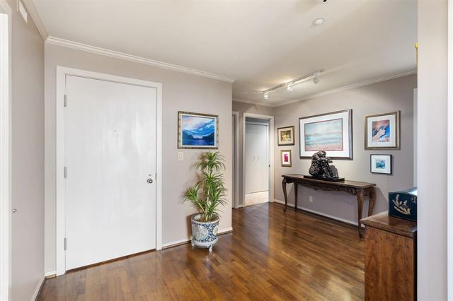 5100 San Felipe Street 353, Houston, TX 77056