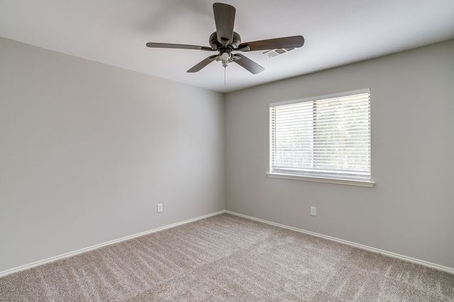 2875 Grandview Drive, Grand Prairie, TX 75052