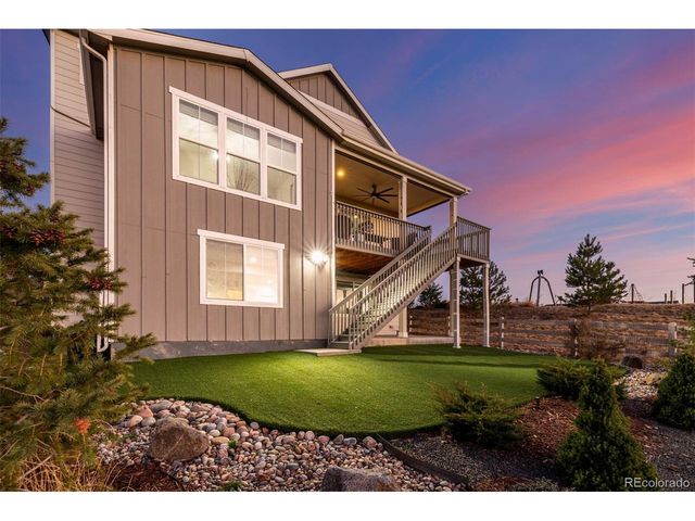 9021 Swan River St, Littleton, CO 80125