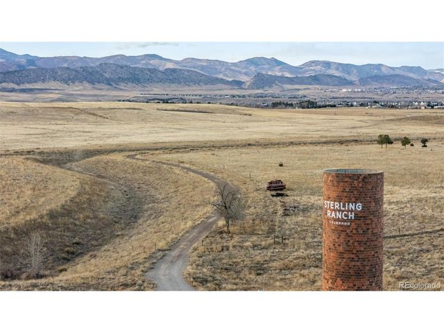 9021 Swan River St, Littleton, CO 80125