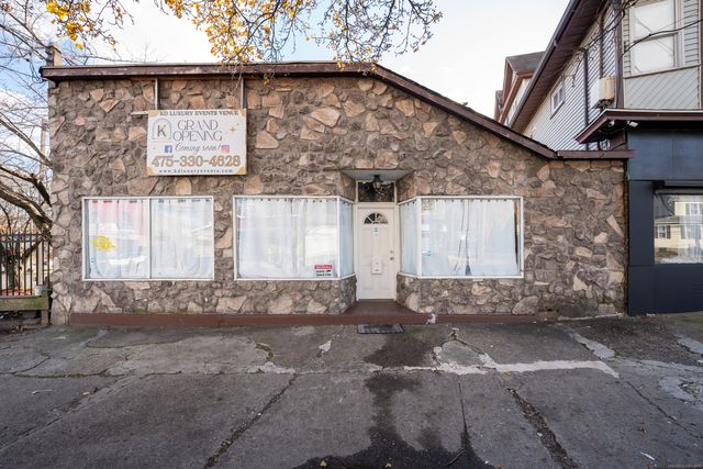 1858 Barnum Avenue, Bridgeport, CT 06610